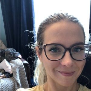 Meet your Posher, Cara